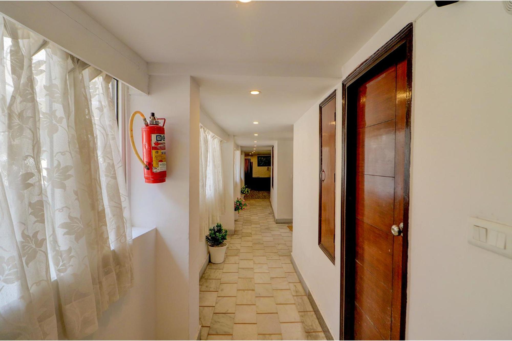 Fabhotel Sikka Royal Classic - Mall Road Mussoorie Kültér fotó
